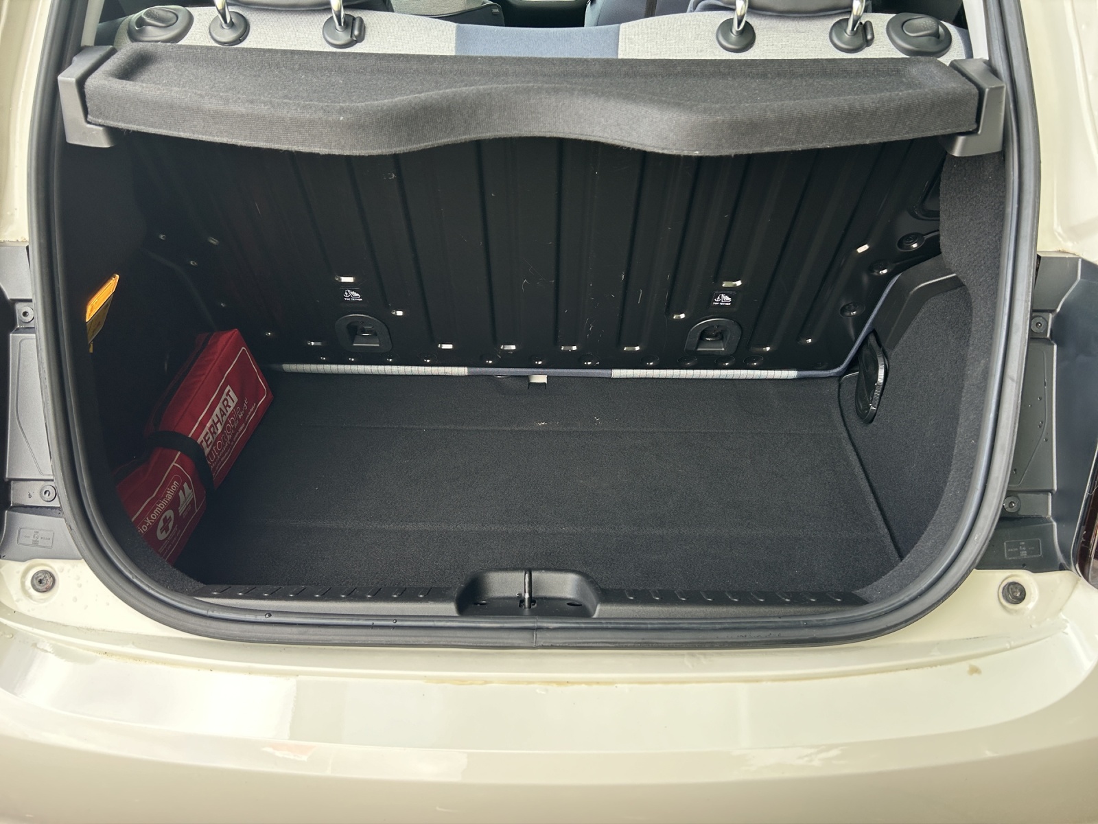 5b97b29a-c742-42cf-b9d6-f0384c5cb5b8