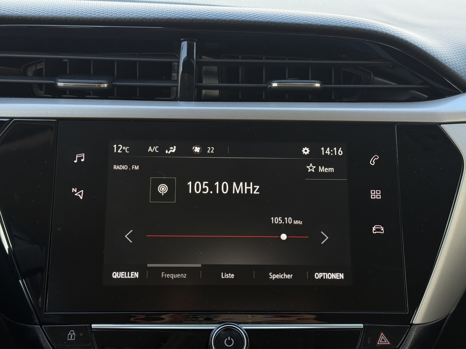 b69e8b7d-5e99-4ff7-9726-e3d649455eb4