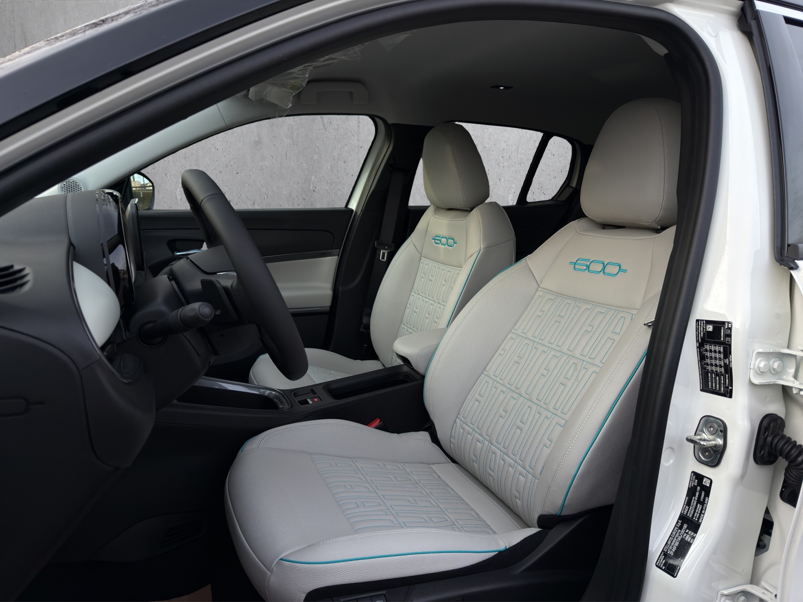 a15063f5-5f27-445a-a709-31232fd6eefe